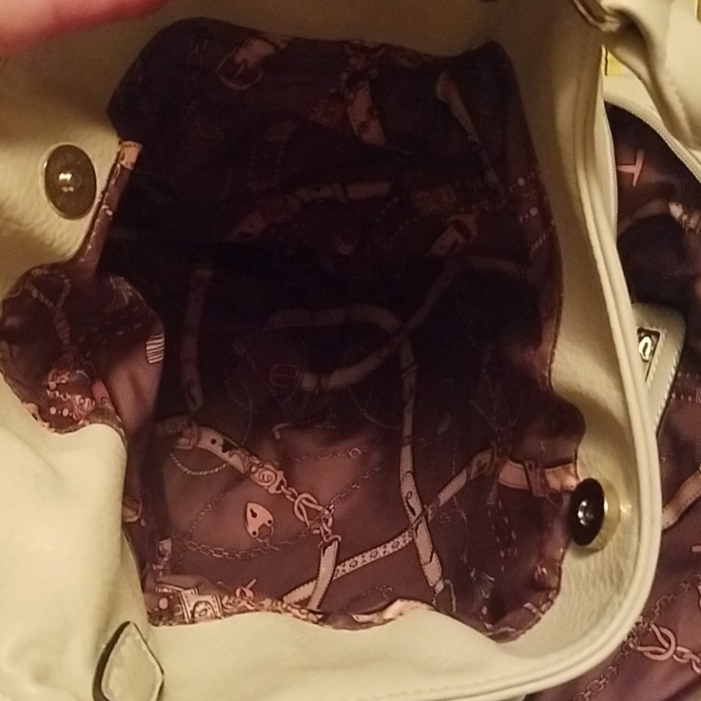 Purse - Picture 5 of 8